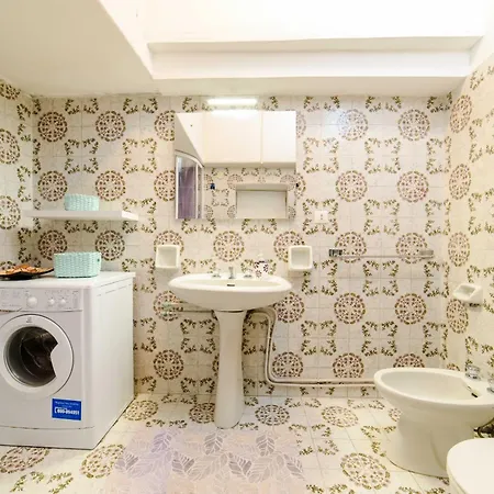 Vakantiehuis Estate4home - Romantic Antica Sponda